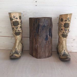 Cowboy boots Vintage